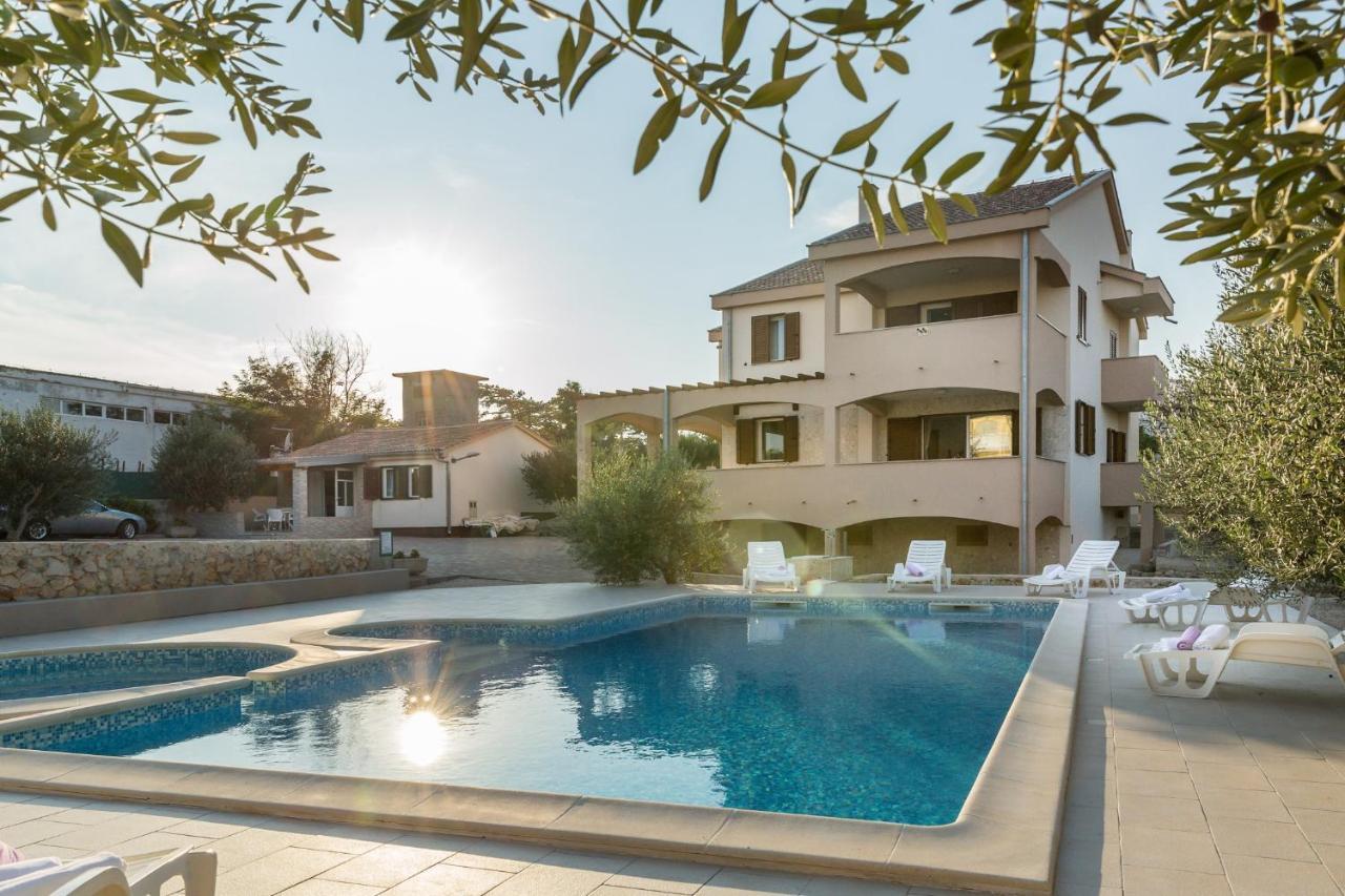 Villa Zlatni Dvori Zadarvillas Ражанац Экстерьер фото